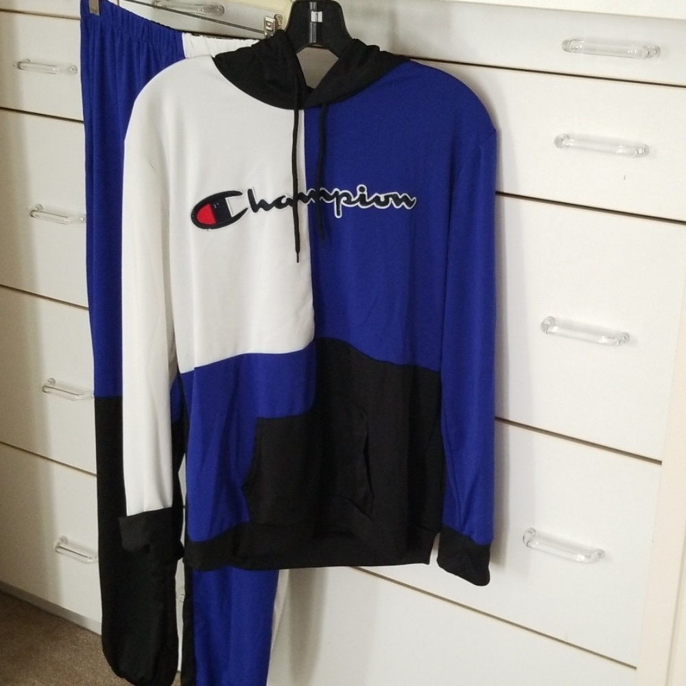 Woman polyester  track suite hoody × pants XL